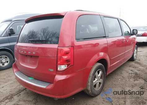 2013 Dodge Grand Caravan Sxt z USA, uszkodzony, nr VIN 2C4RDGCG2DR611530